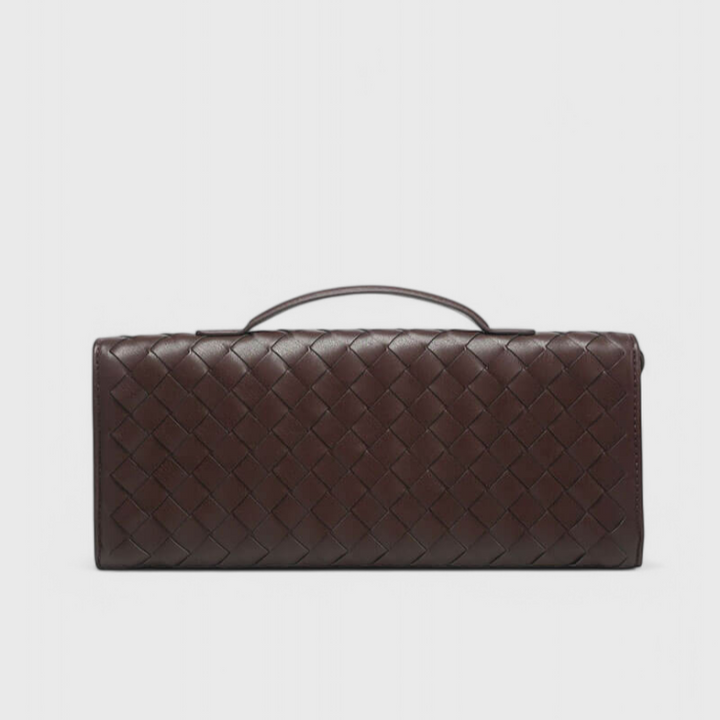 Clutch Alina con Nudo Escultural en Oro Suave