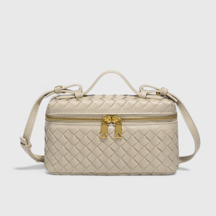 Bolso Mini Trenzado Marina con Detalles Dorados