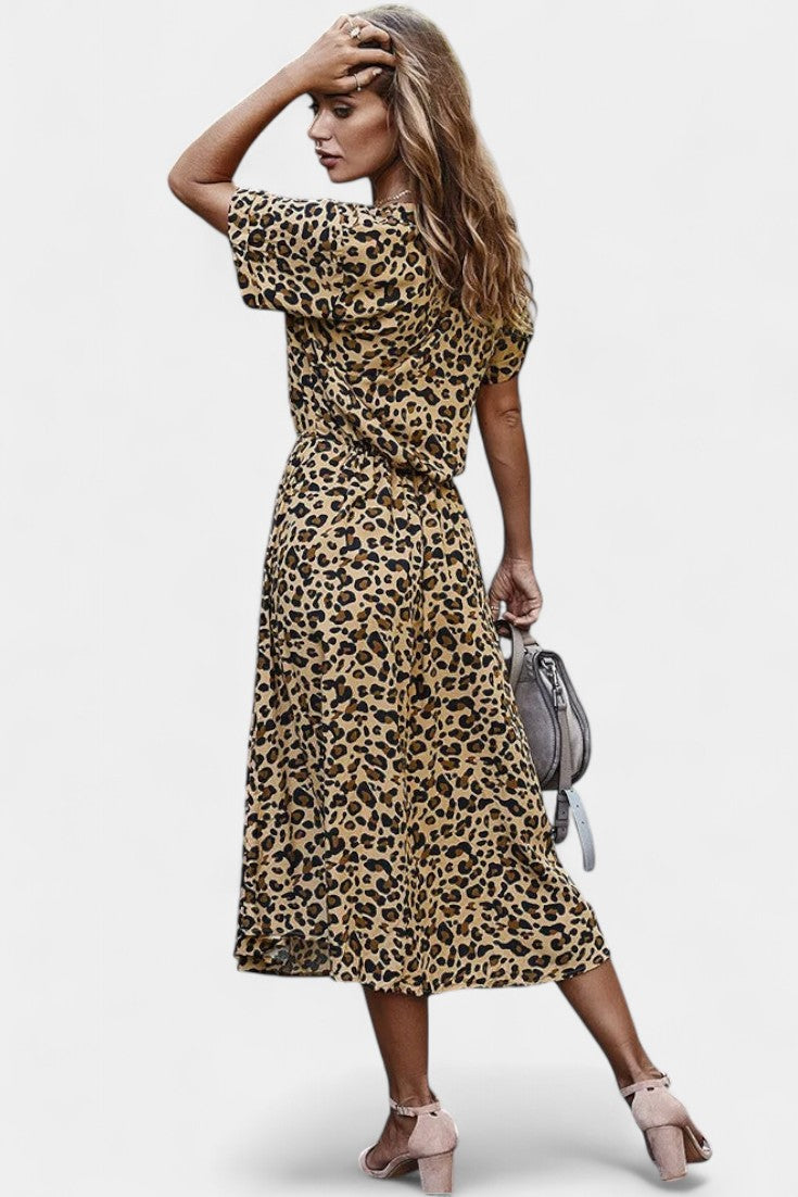 Vestido Midi Rovena Chic de Lunares